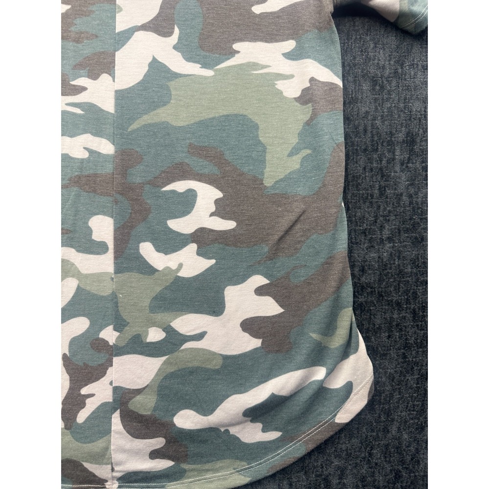 Zenana T Shirt Women Large Multicolor Camouflage Stretch Round Hem V Neck Summer - Picture 11 of 13